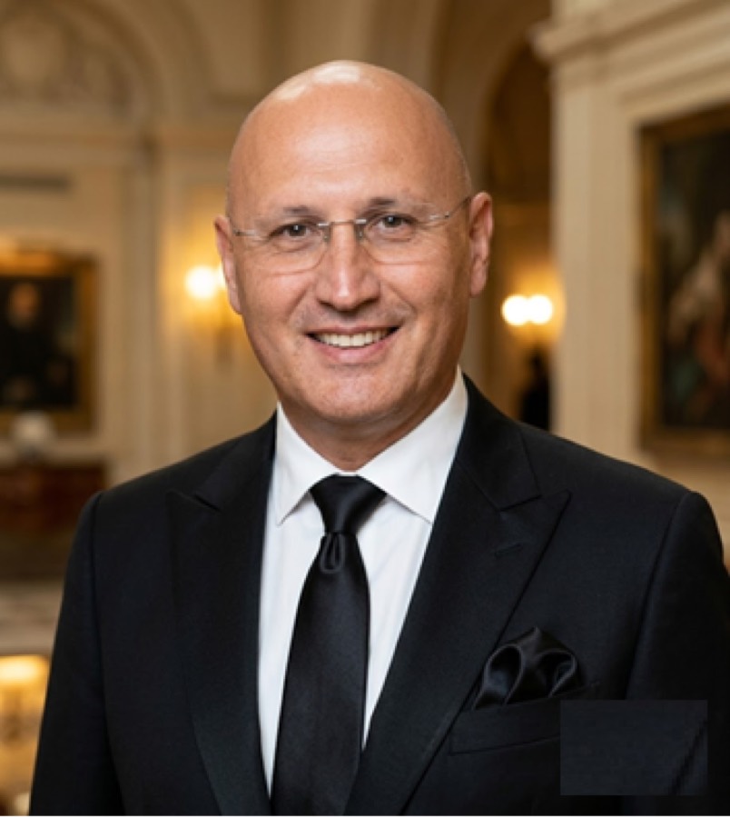 Mehmet Sinan Büyükkavir — Kimya Öğretmeni